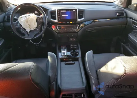 2017 Honda Pilot Elite z USA, uszkodzony, nr VIN 5FNYF6H0XHB035893